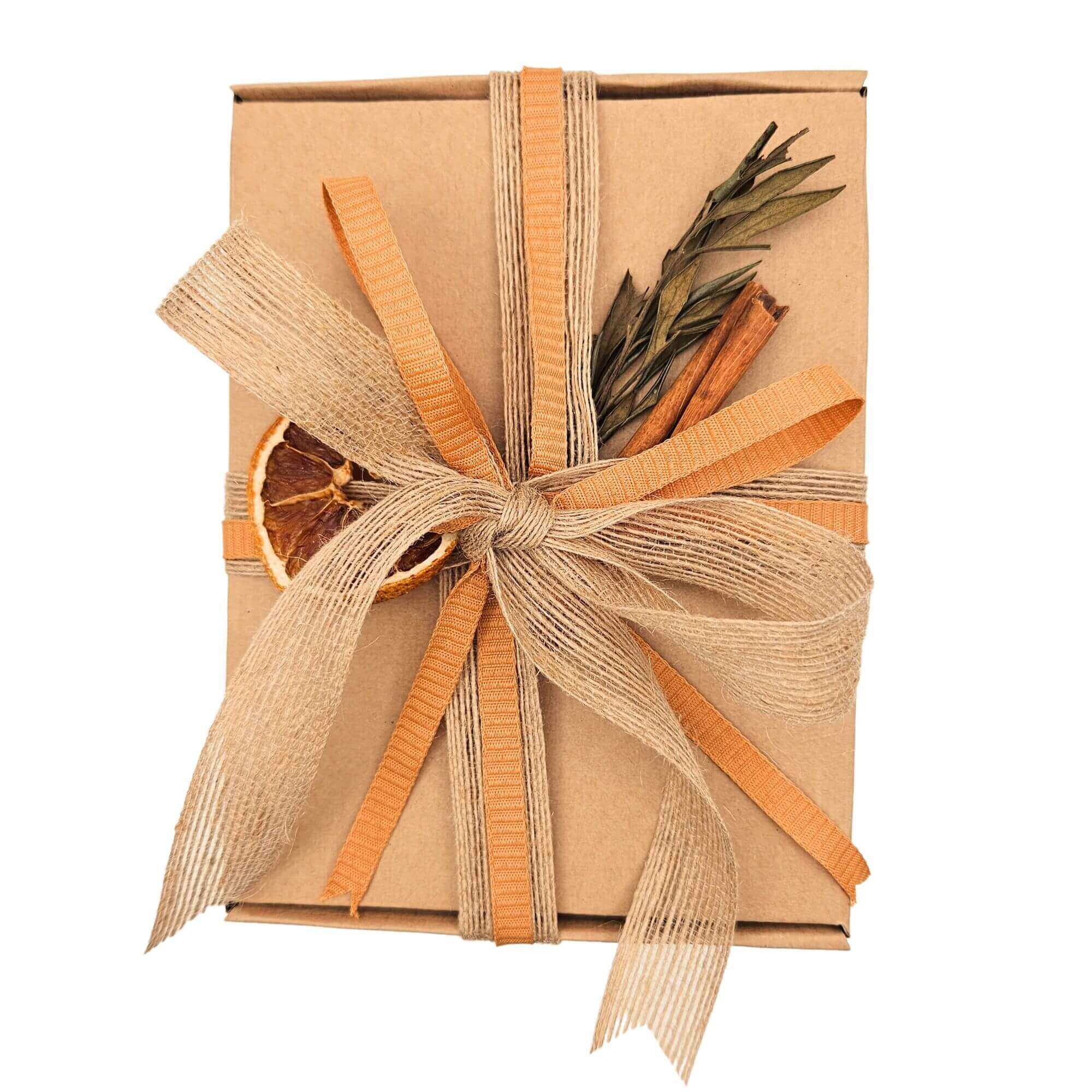 Cutie cadou "Recolta de la munte" cadou pentru femei barbati si companii cadou craciun cadou paste