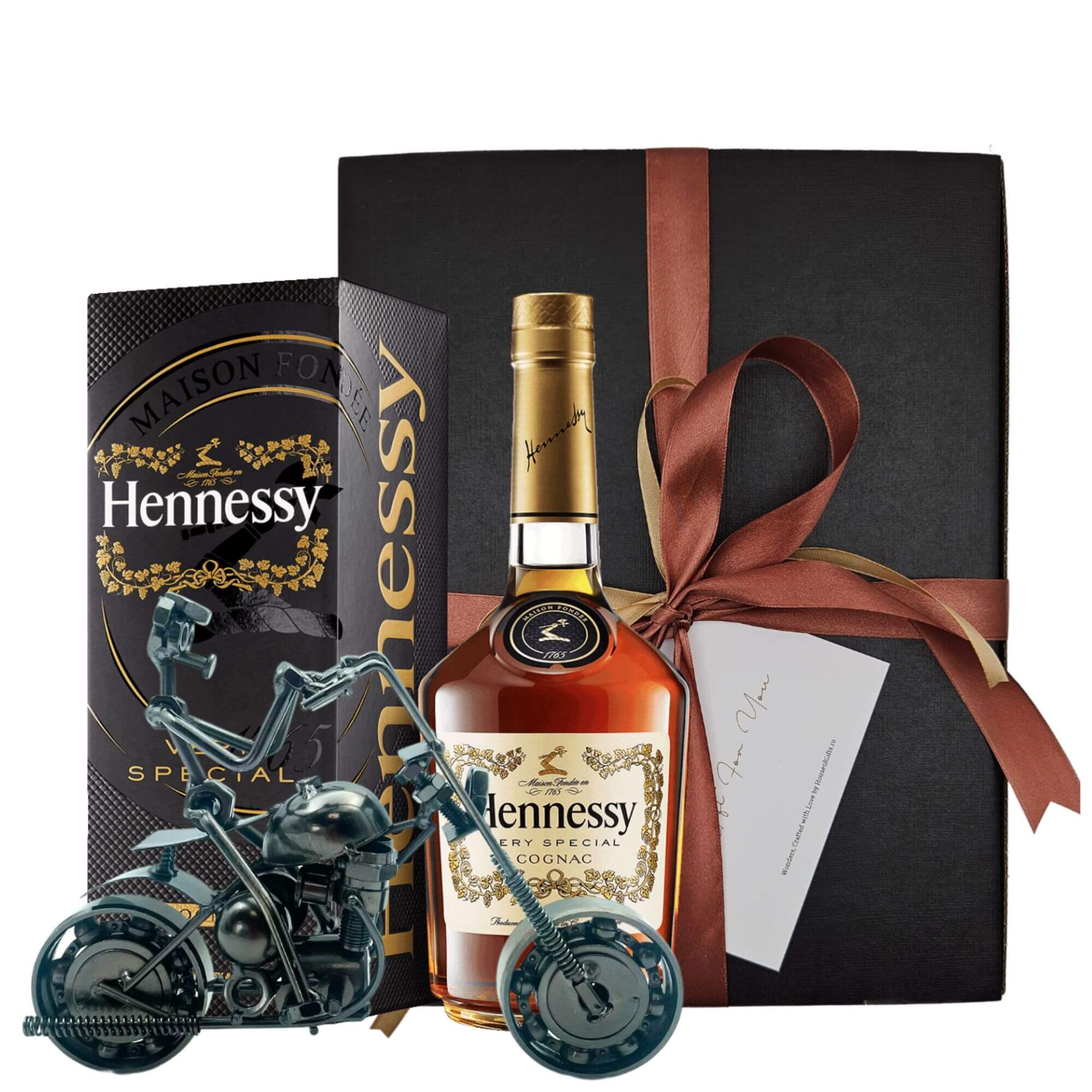 Set Wheels & Cognac cu coniac Hennessy VS și decorațiune motocicletă metalică în cutie cadou premium