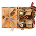 Coș Recolta de la munte cu ceai de plante de la munte, dulceață de coacăze negre, miere bio, lumânare parfumată și baton de miere