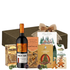 Cadou Crăciun Warm Glow cu vin barrique, Masala Chai, fursecuri și lumânare, în cutie festivă